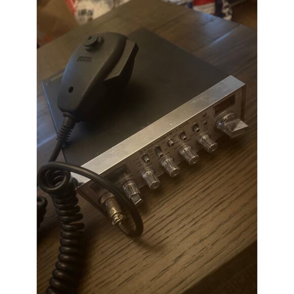 Cobra 29 LTD Classic CB Radio - 1992 - no power cable - Picture 4 of 9